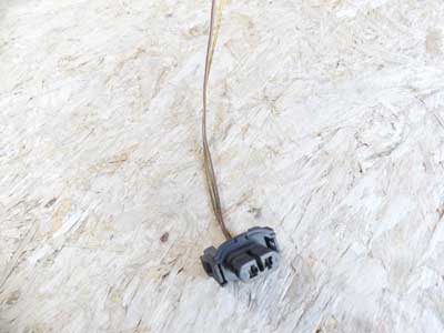 Mercedes Black 2 Pin 2 Wire Connector 0405456328